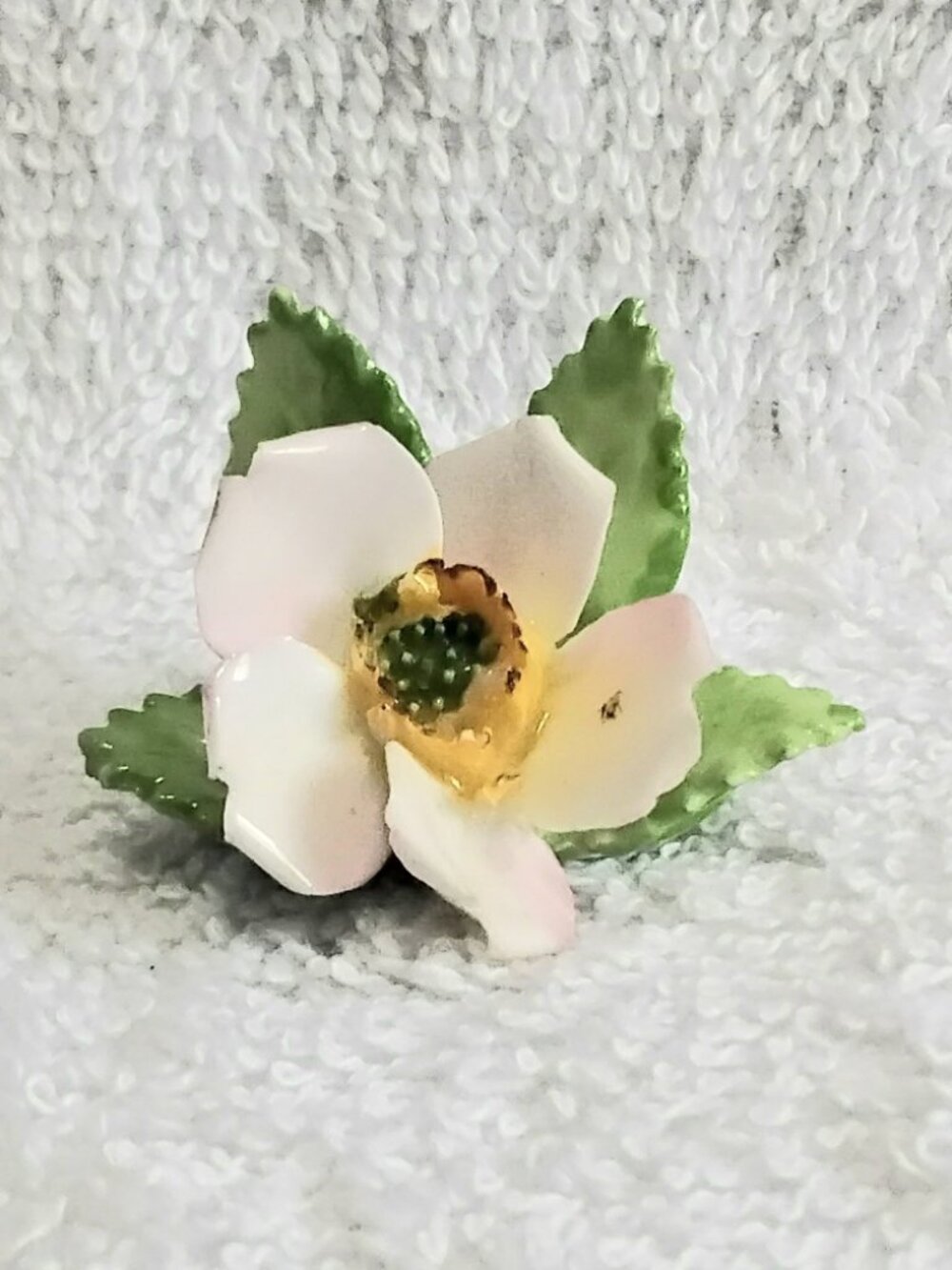 Vintage Mint Beautiful Miniature Bone China Flower by Adderley Floral England!!